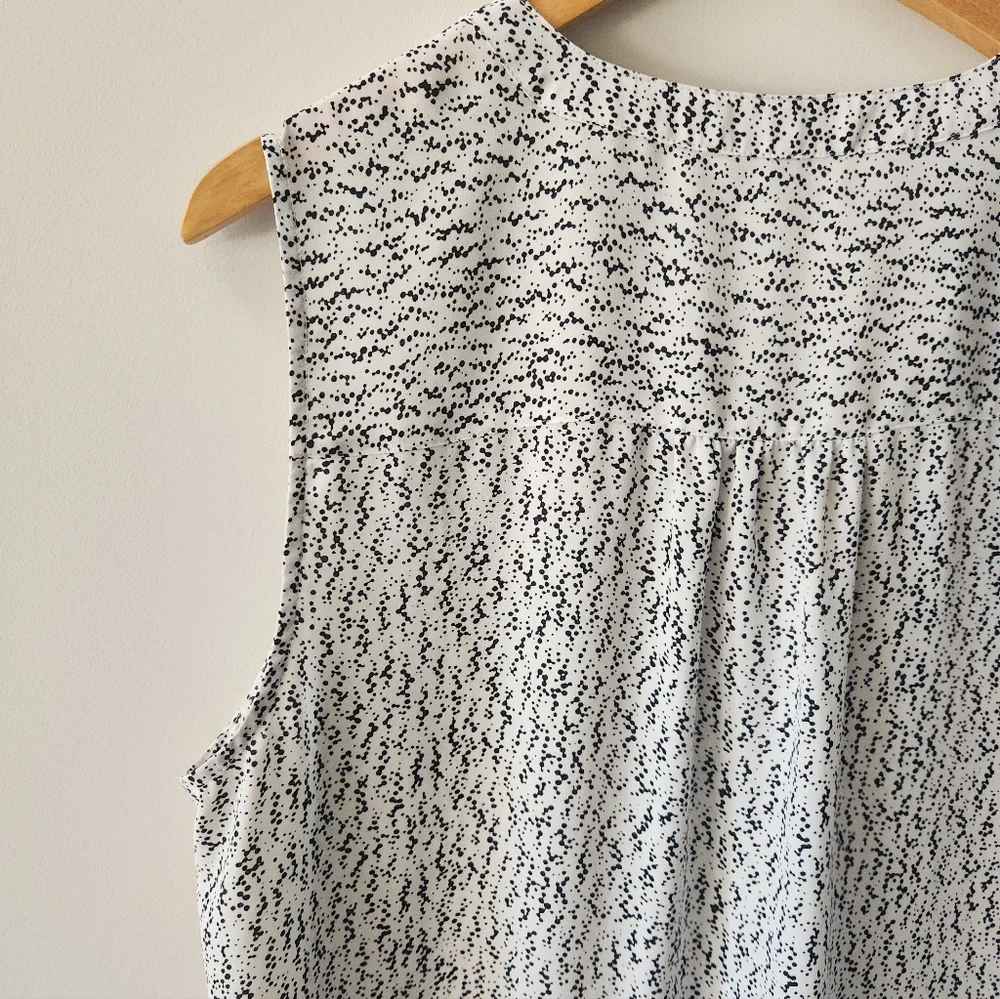 🔥 SOLD 🔥Chaus New York Sleeveless Speckled V Neck Tank Top Size Large - Picture 9 of 9